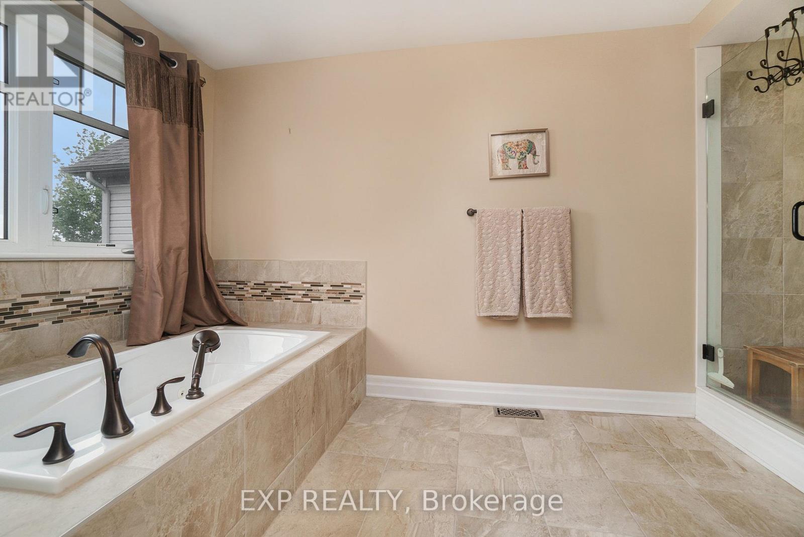 418 Cavesson Street, Ottawa, Ontario  K2V 0A8 - Photo 25 - X12151070