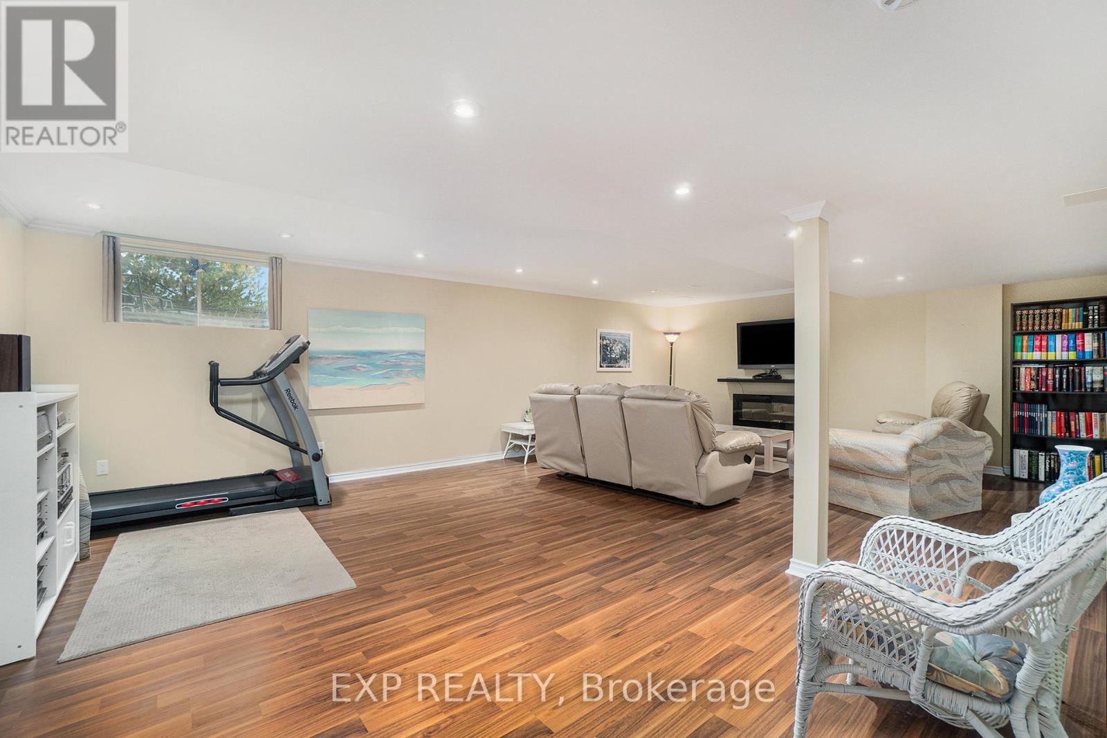 418 Cavesson Street, Ottawa, Ontario  K2V 0A8 - Photo 35 - X12151070