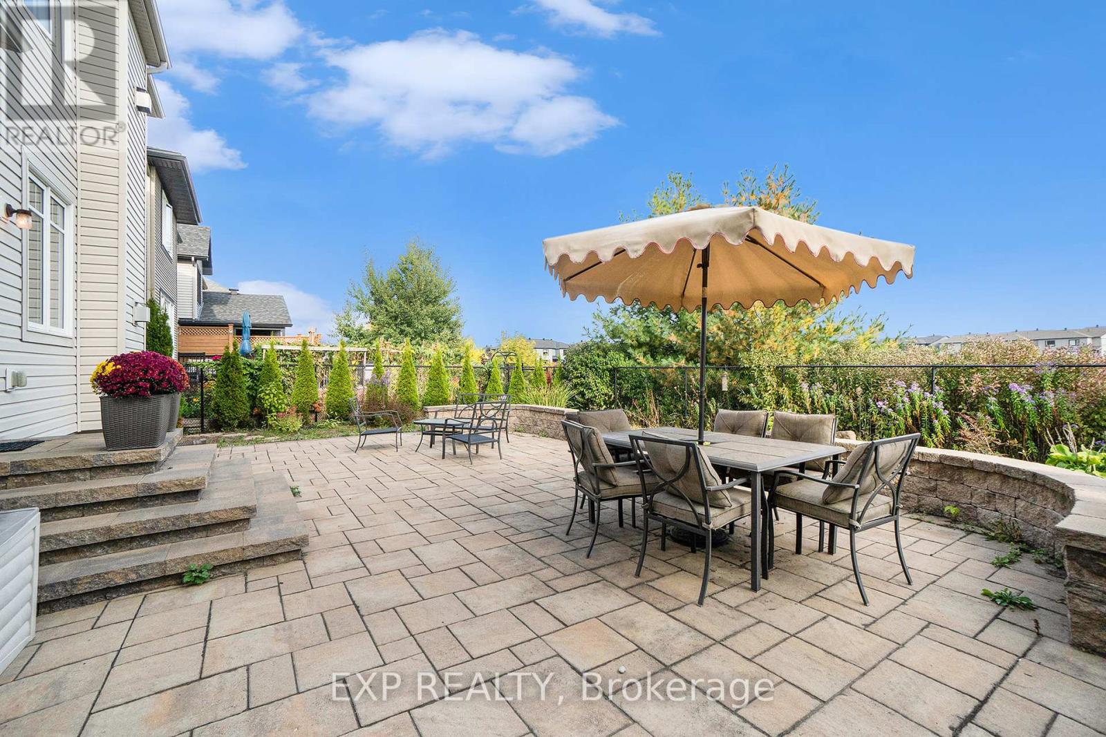 418 Cavesson Street, Ottawa, Ontario  K2V 0A8 - Photo 38 - X12151070