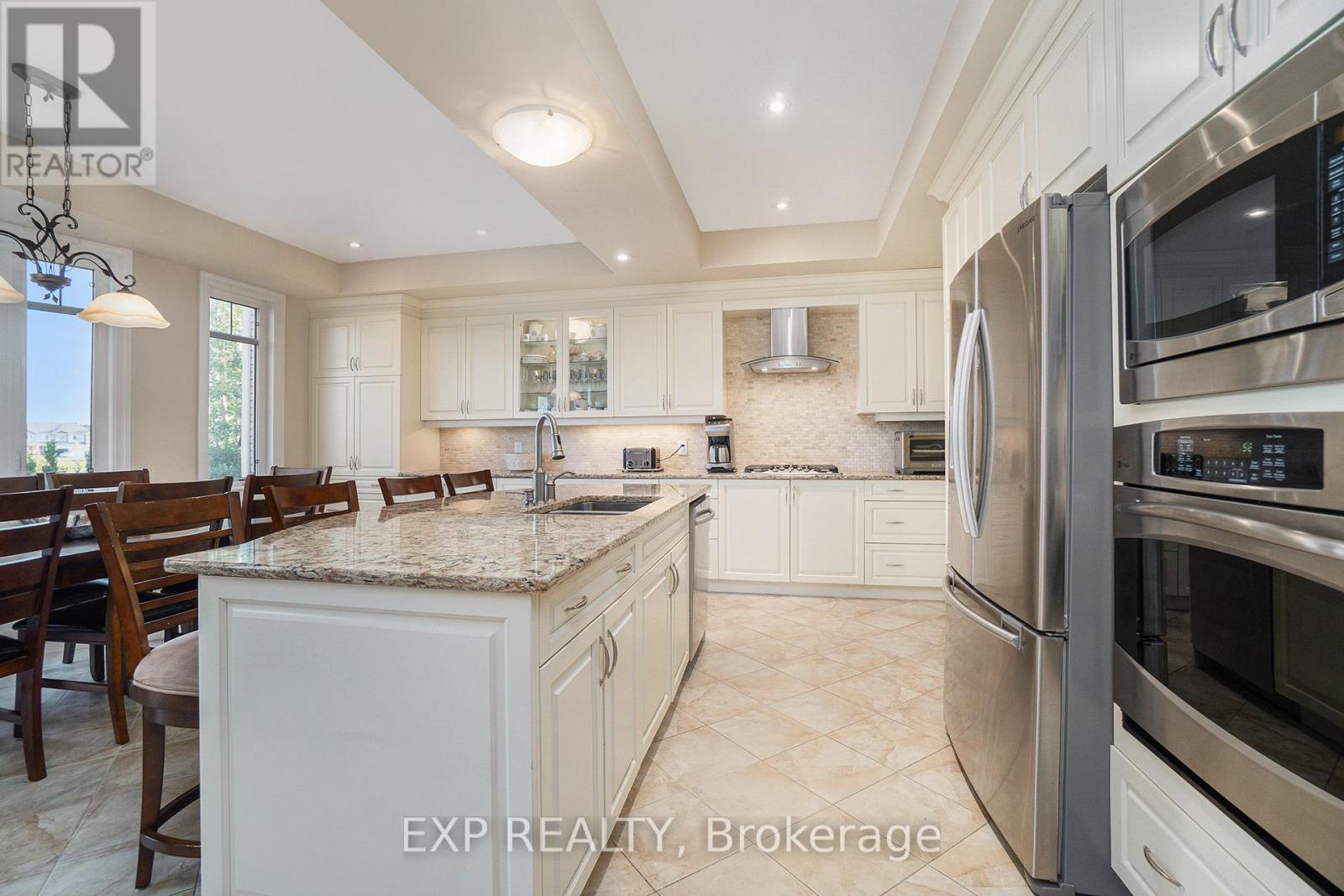 418 Cavesson Street, Ottawa, Ontario  K2V 0A8 - Photo 8 - X12151070