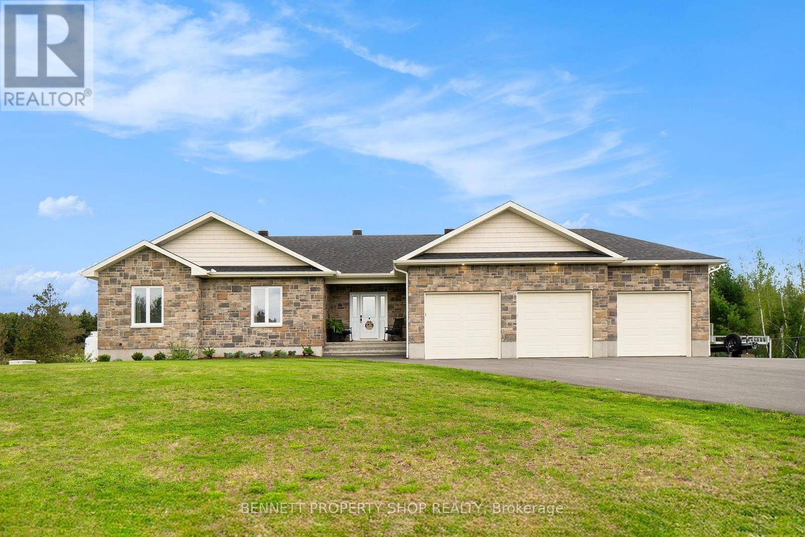 10541 WYLIE WAY, north dundas, Ontario