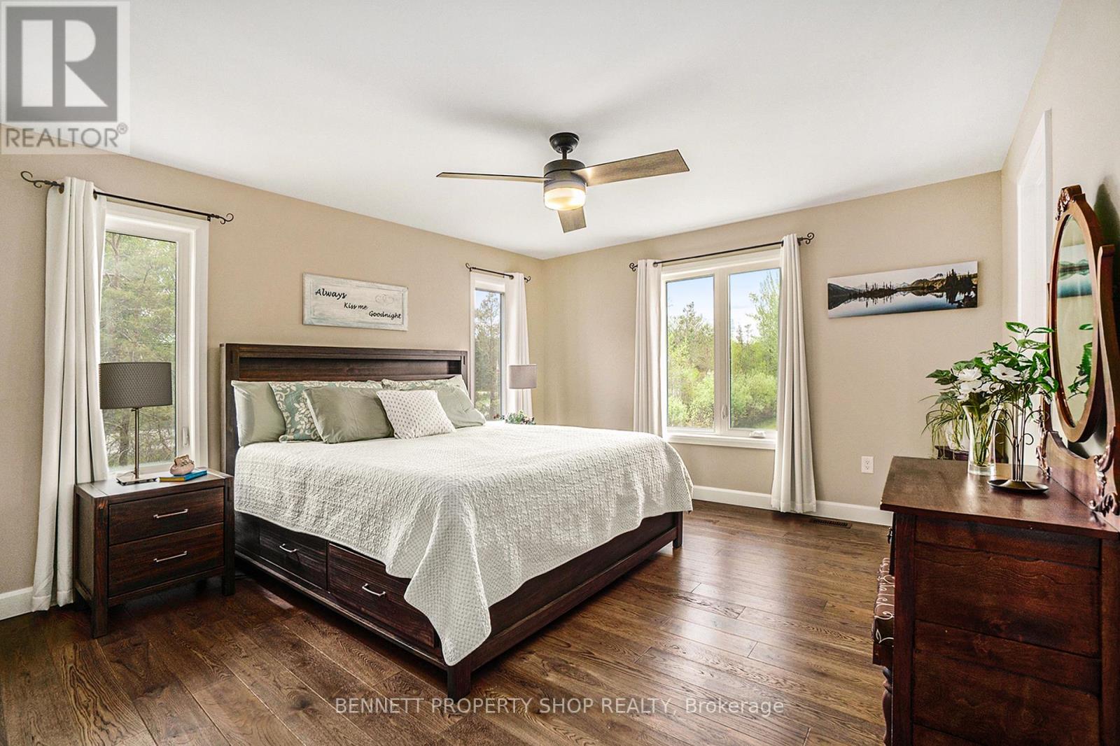 10541 Wylie Way, North Dundas, Ontario  K0E 1S0 - Photo 11 - X12151127