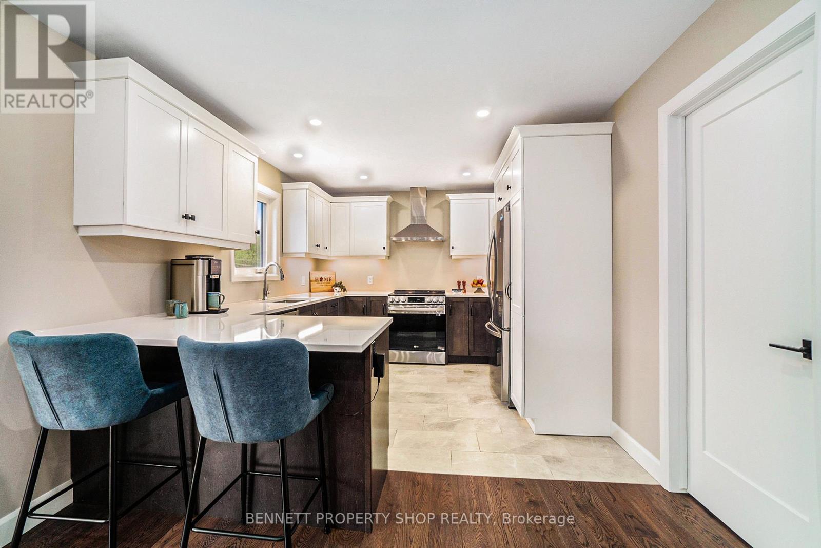 10541 Wylie Way, North Dundas, Ontario  K0E 1S0 - Photo 9 - X12151127