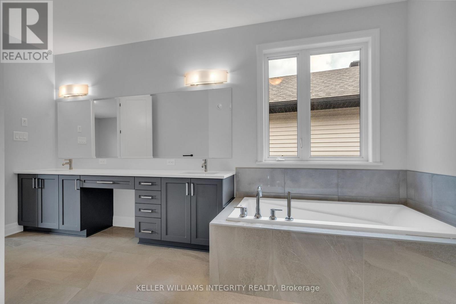 429 Turmeric Court, Ottawa, Ontario  K2S 2X8 - Photo 25 - X12151132