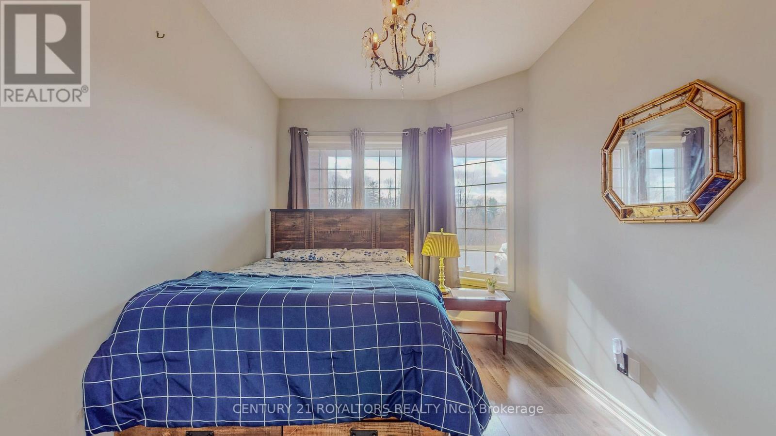 45 Harvest Avenue W, Tillsonburg, Ontario  N4G 0H9 - Photo 3 - X12150897