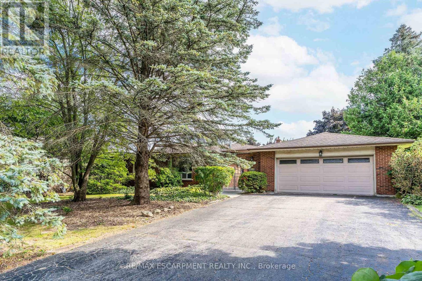 19 Isabel Drive, Brantford, Ontario  N3T 0L8 - Photo 30 - X12150903