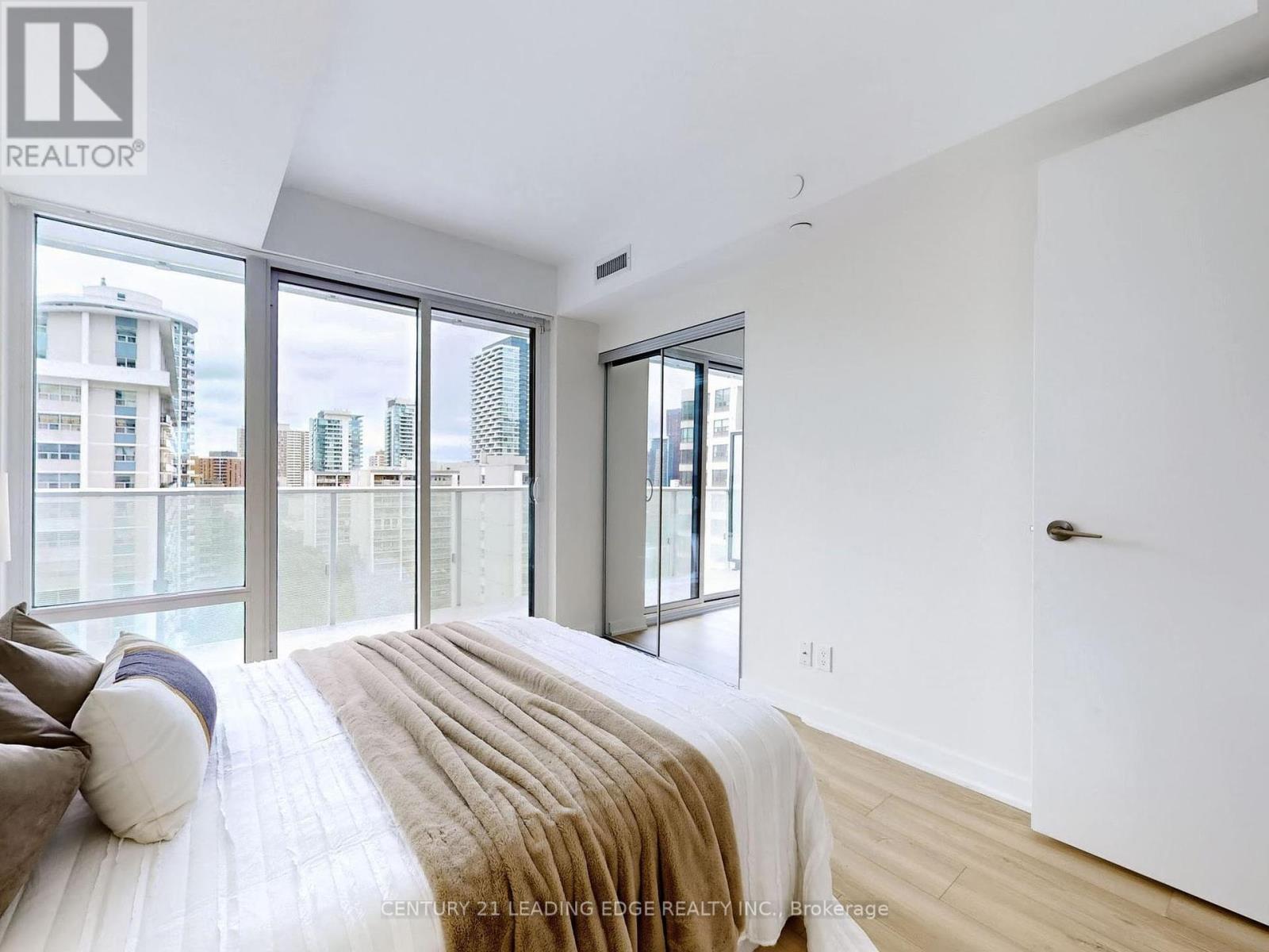 1009 - 501 Yonge Street, Toronto, Ontario  M4Y 0G8 - Photo 17 - C12150219