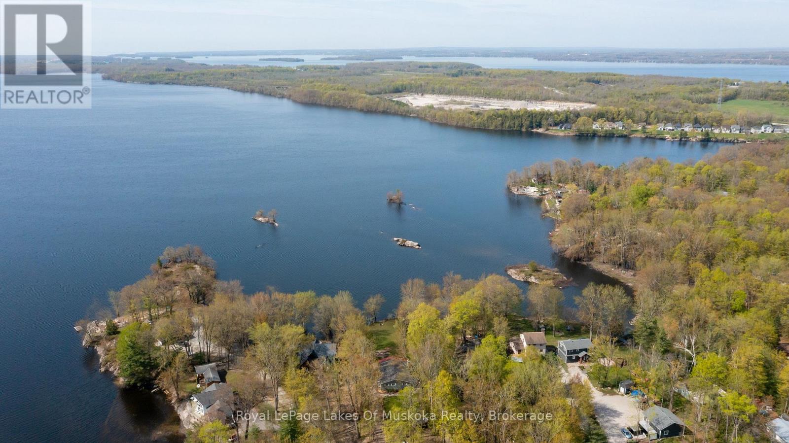 3445 Southwood Beach Boulevard, Ramara, Ontario  L0K 2B0 - Photo 4 - S12151060