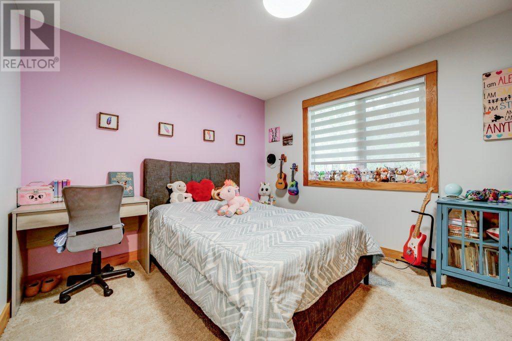 E, 13442 17ave, Blairmore, Alberta  T0K 0E0 - Photo 32 - A2221567