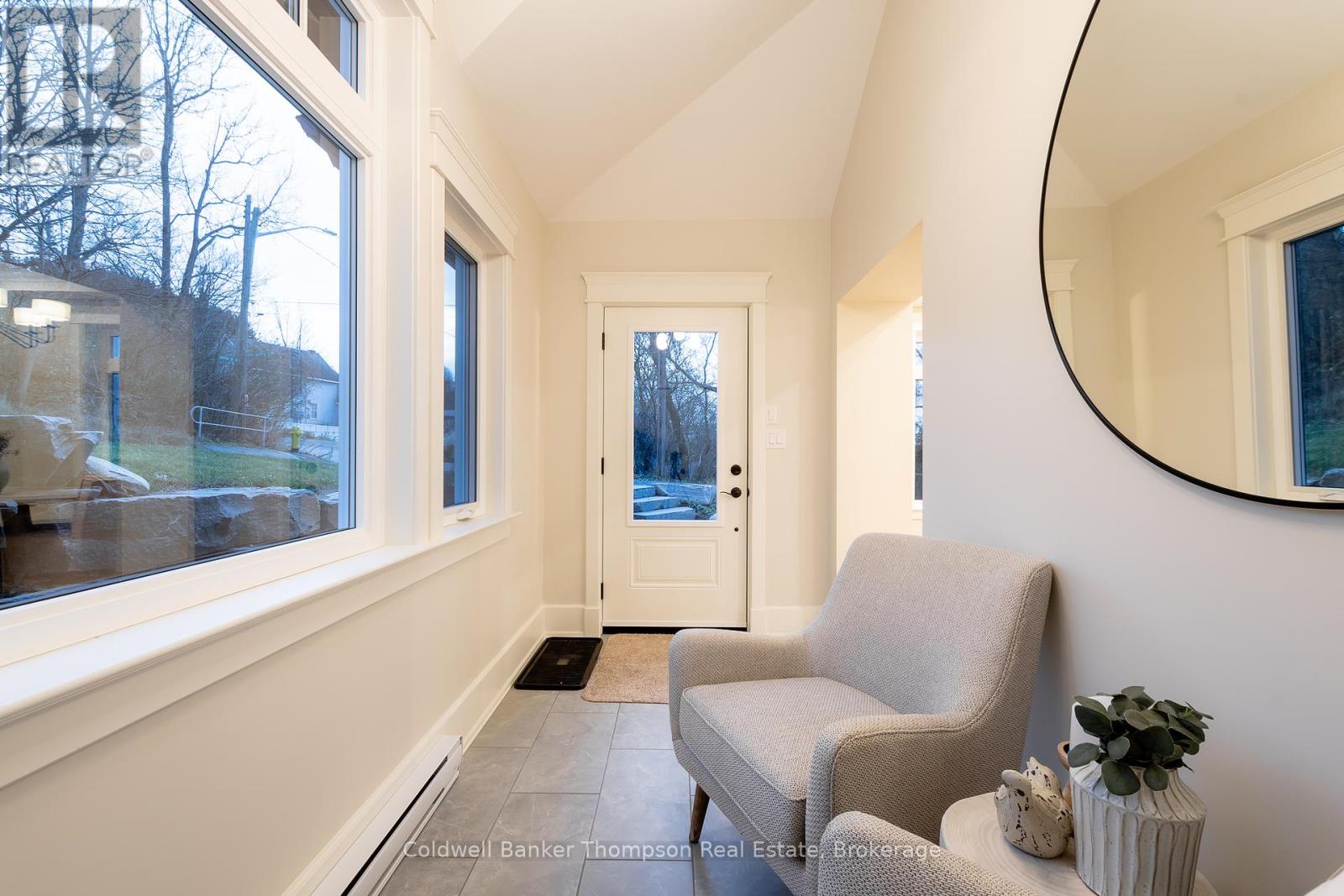 30 Minerva Street W, Huntsville, Ontario  P1H 1V6 - Photo 3 - X12151075