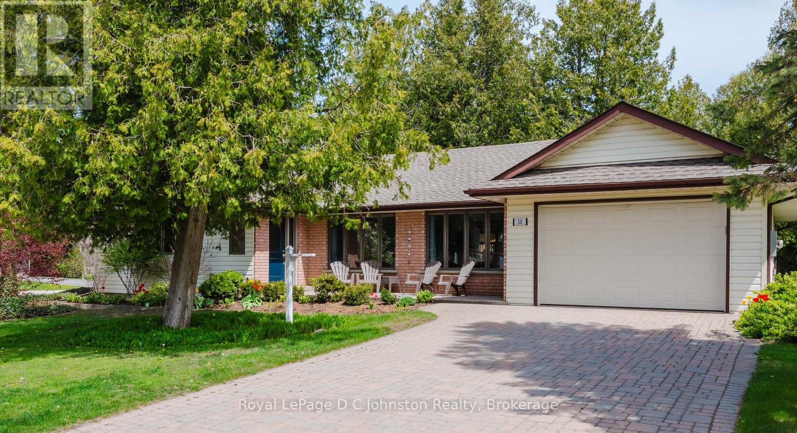 Property at 30 CEDAR BUSH DRIVE image 1