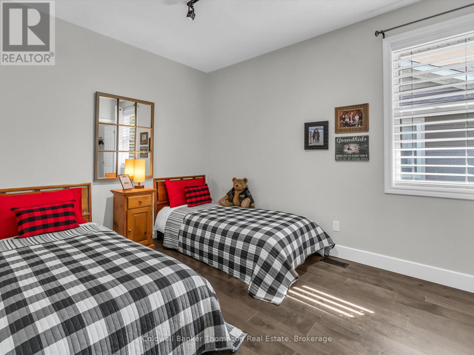 16 Homestead Lane, Huntsville, Ontario  P1H 2N8 - Photo 26 - X12151209