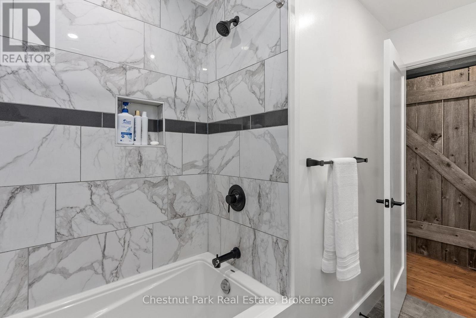 1205 Old Muskoka Road, Huntsville, Ontario  P0B 1M0 - Photo 28 - X12151232