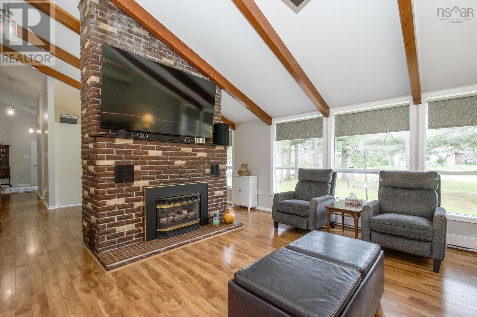 Property at 37 Birch Drive image 5