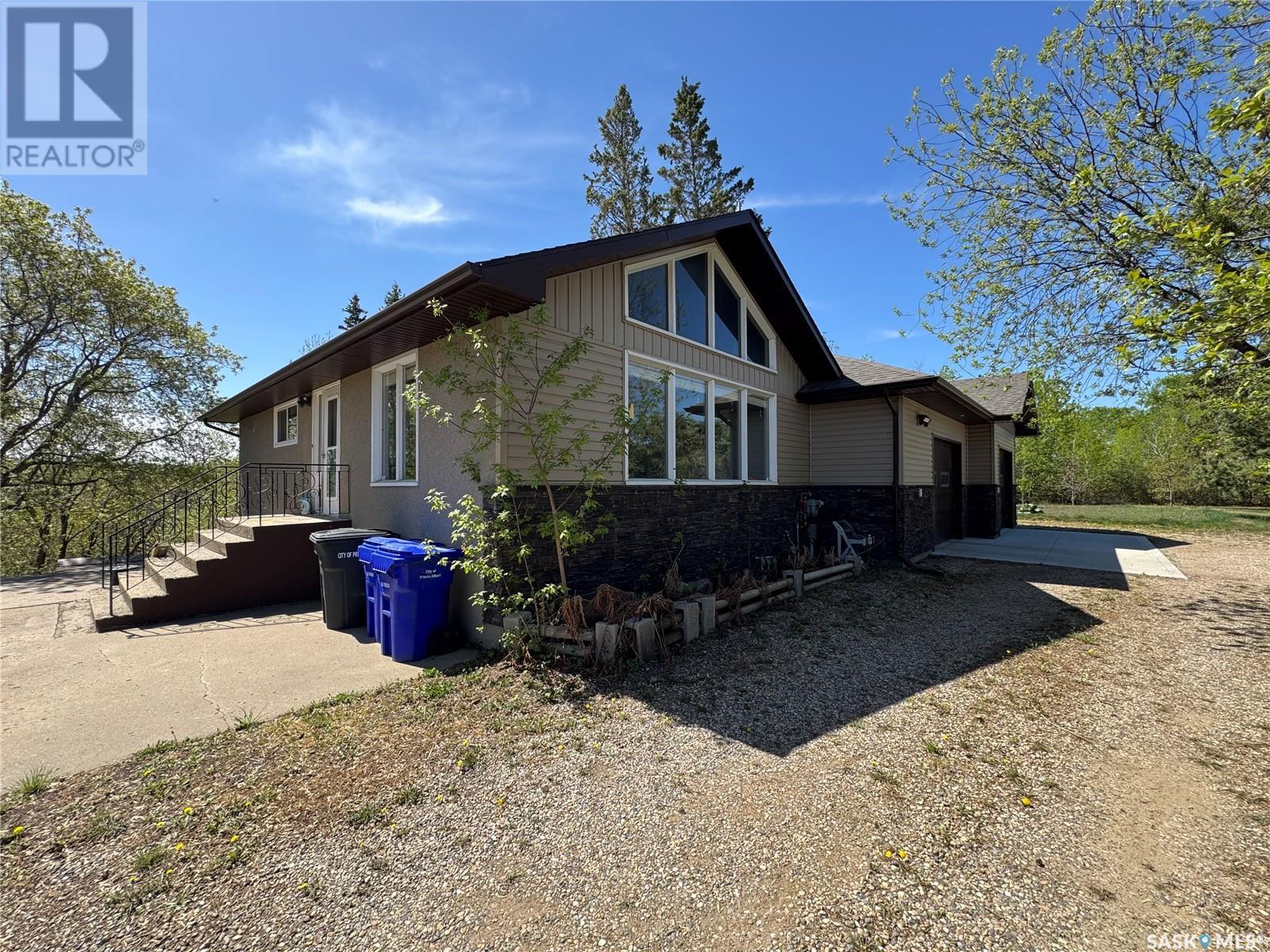 Property at 2050 Riverside DRIVE image 2