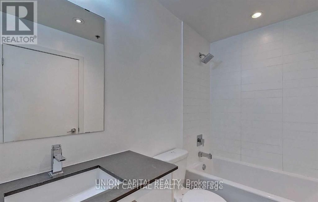 502 - 90 Trinity Street, Toronto, Ontario  M5A 0E4 - Photo 15 - C12151029
