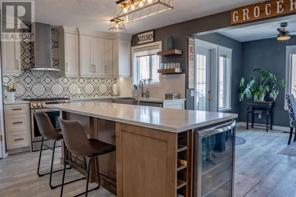 204 Stonegate Place Nw, Airdrie, Alberta  T4B 2P3 - Photo 8 - A2206909
