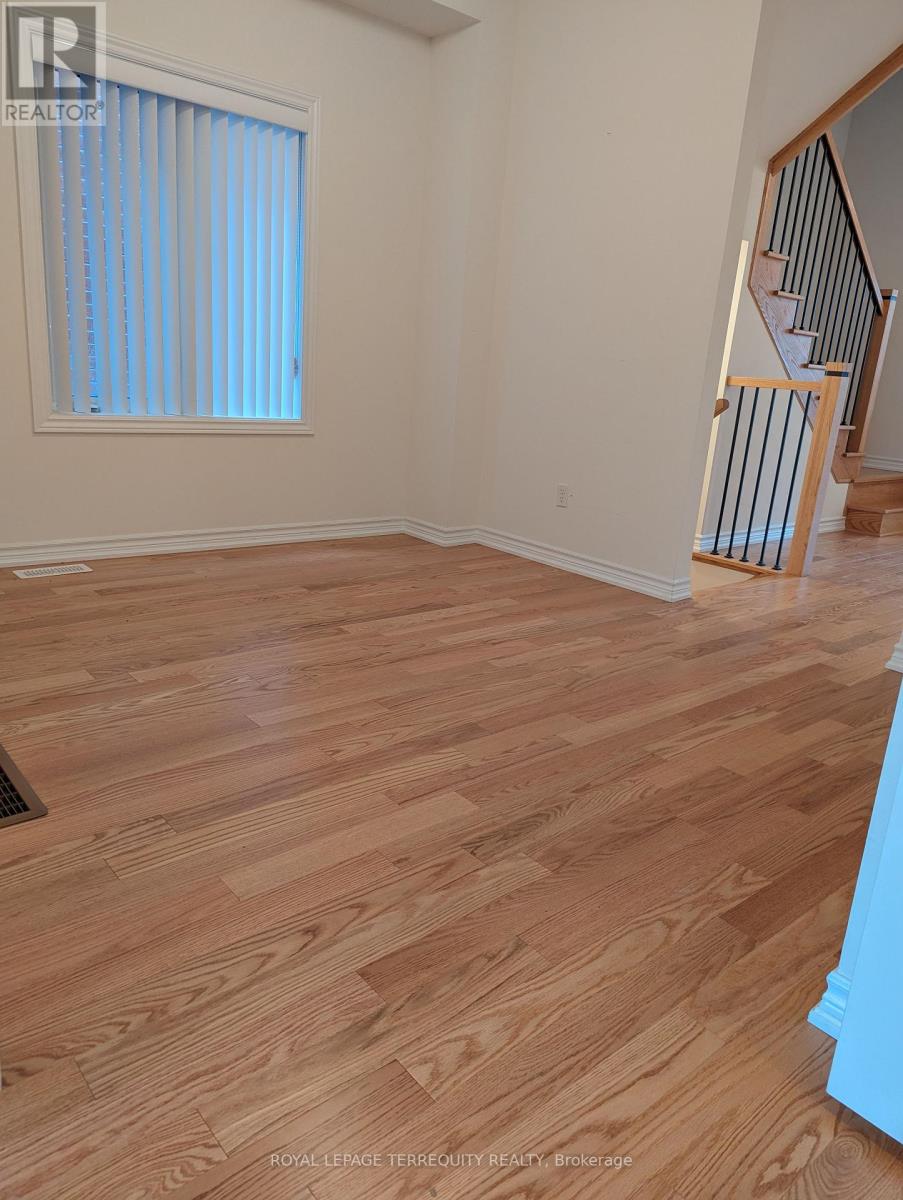 2420 Angora Street, Pickering, Ontario  L1X 0M6 - Photo 2 - E12151043