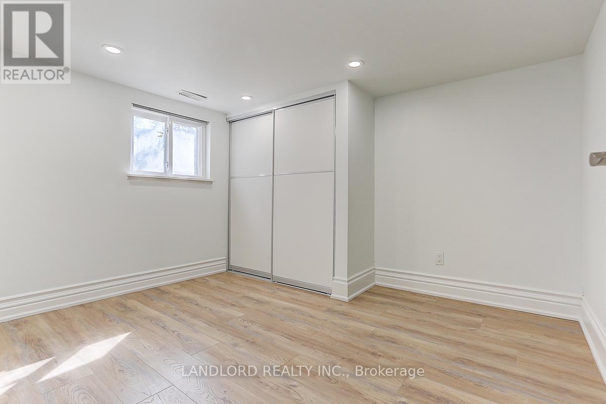 Lower - 1206 Broadview Avenue, Toronto, Ontario  M4K 2T2 - Photo 29 - E12151063