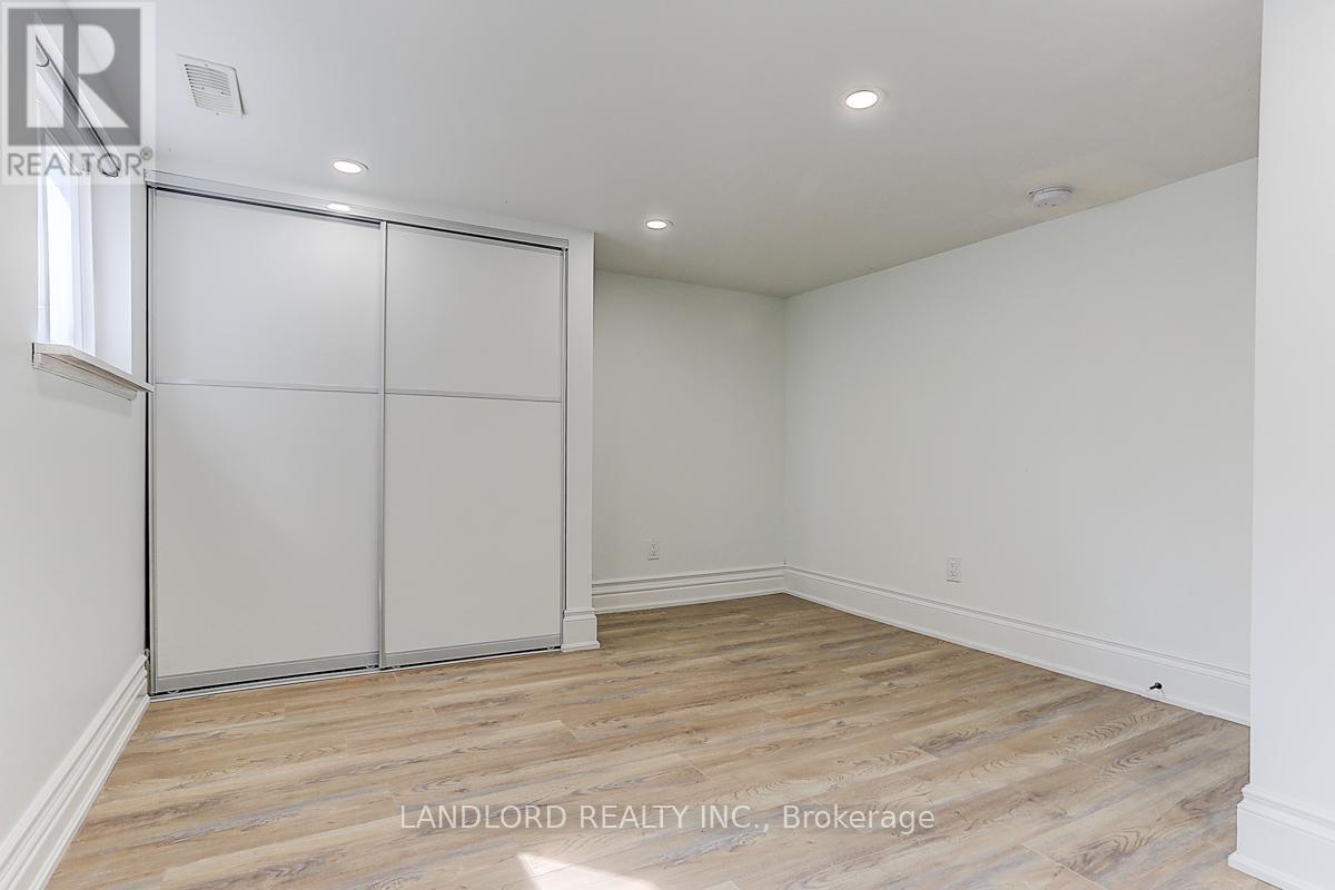 Lower - 1206 Broadview Avenue, Toronto, Ontario  M4K 2T2 - Photo 31 - E12151063