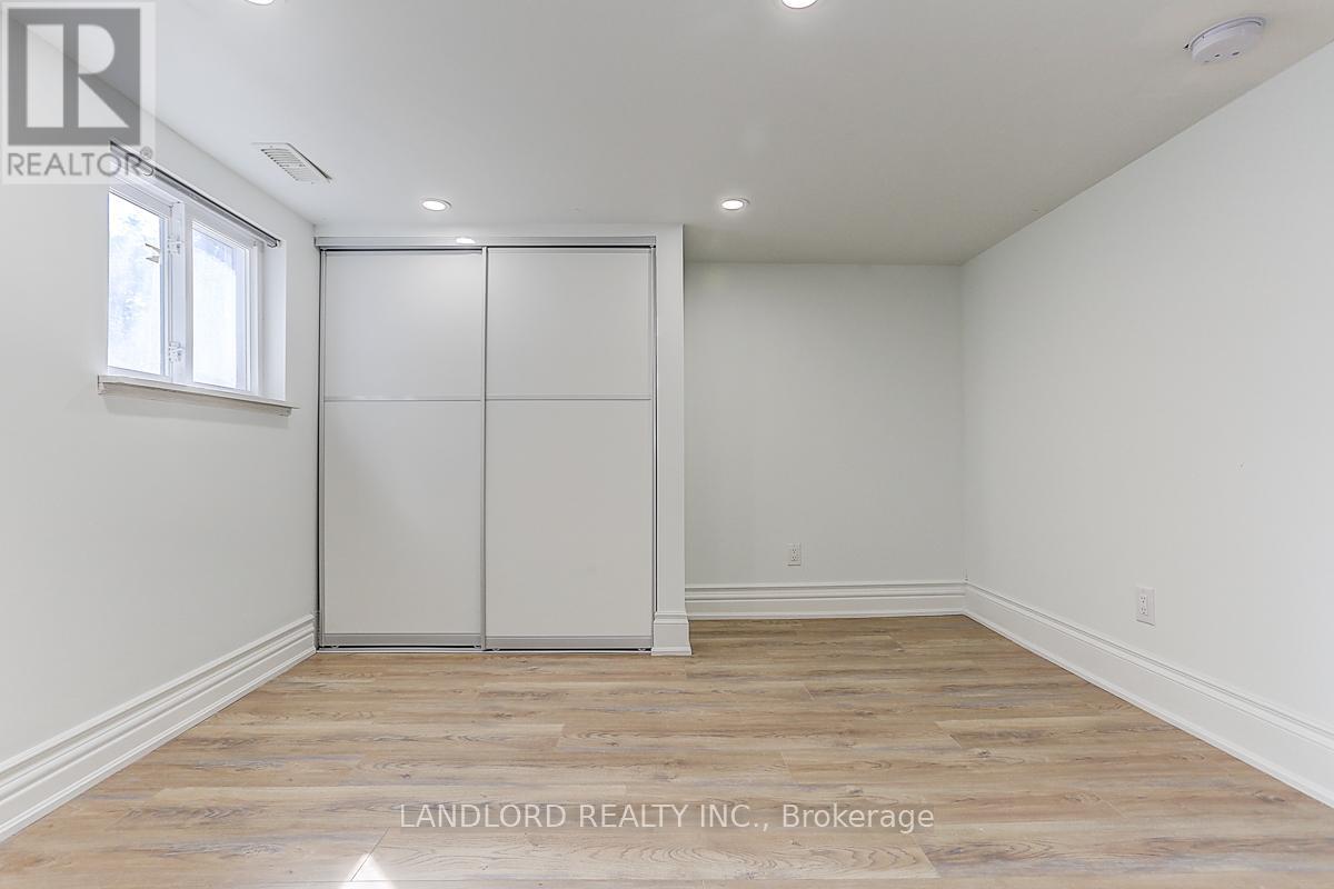 Lower - 1206 Broadview Avenue, Toronto, Ontario  M4K 2T2 - Photo 32 - E12151063