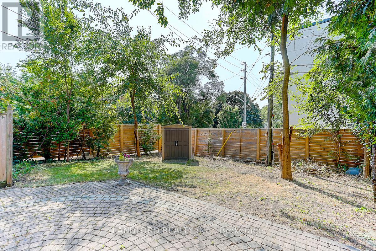 Lower - 1206 Broadview Avenue, Toronto, Ontario  M4K 2T2 - Photo 9 - E12151063
