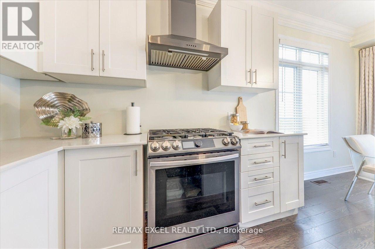 1063 Skyridge Boulevard, Pickering, Ontario  L1X 0G5 - Photo 17 - E12151120