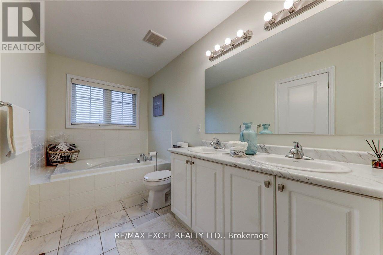 1063 Skyridge Boulevard, Pickering, Ontario  L1X 0G5 - Photo 23 - E12151120