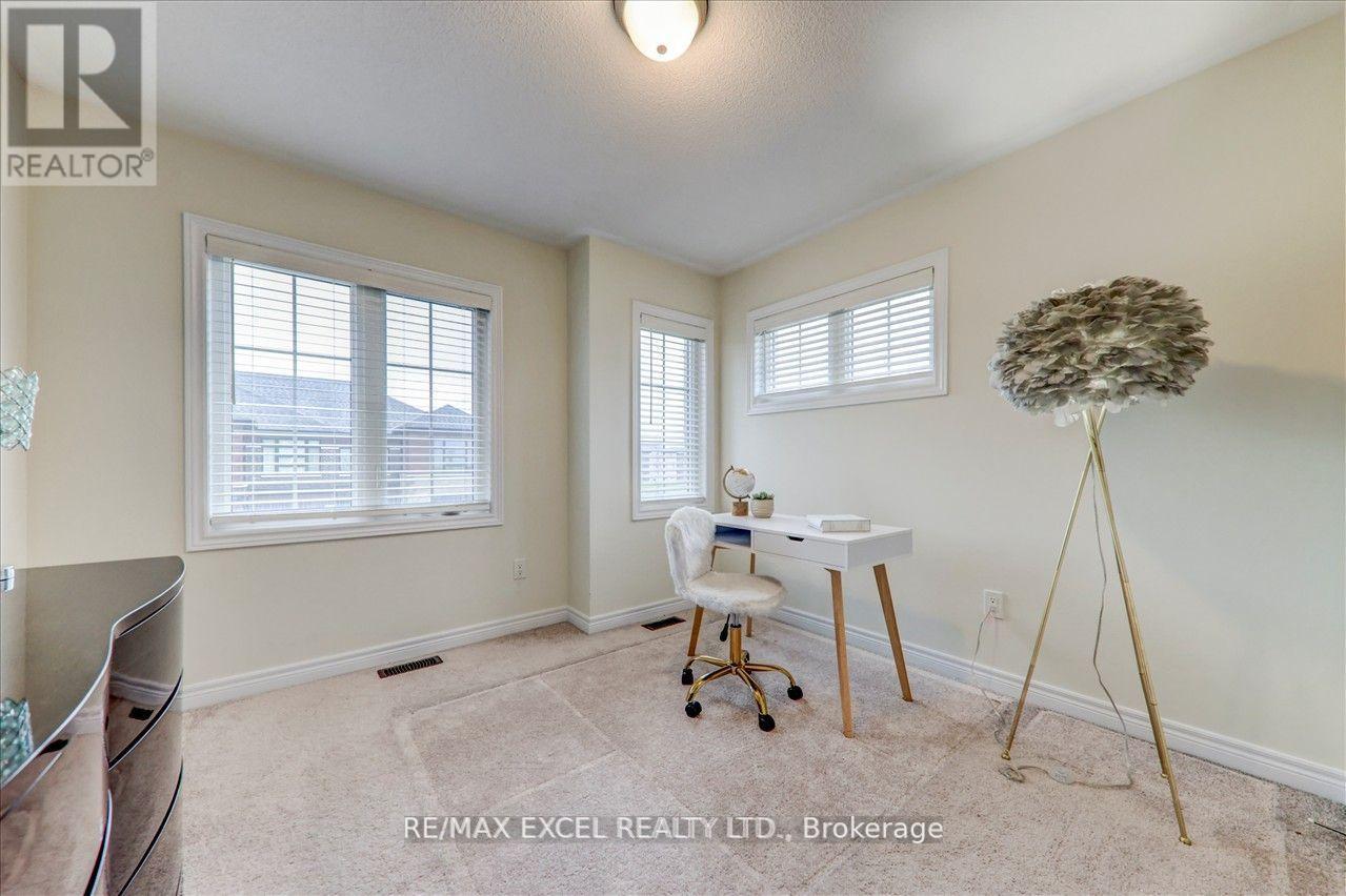 1063 Skyridge Boulevard, Pickering, Ontario  L1X 0G5 - Photo 25 - E12151120