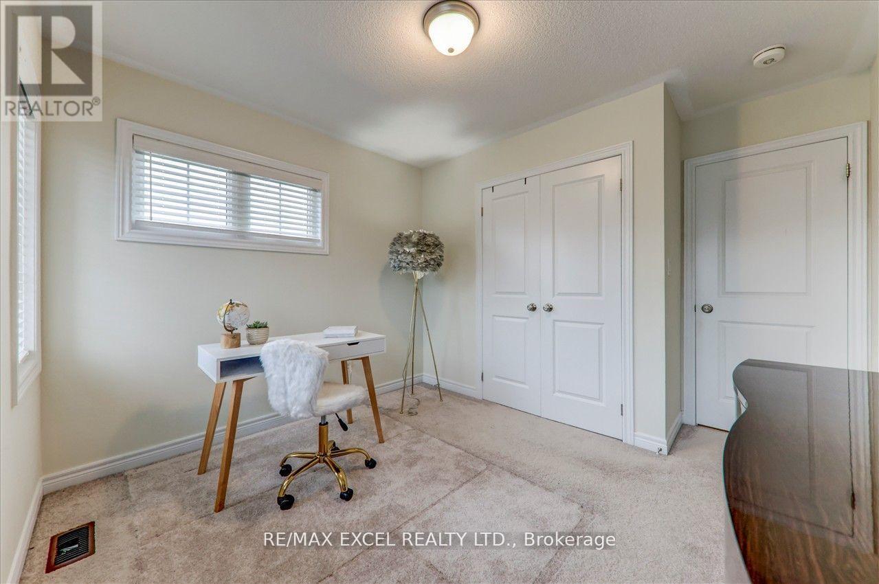 1063 Skyridge Boulevard, Pickering, Ontario  L1X 0G5 - Photo 26 - E12151120