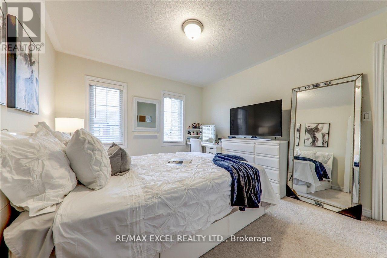 1063 Skyridge Boulevard, Pickering, Ontario  L1X 0G5 - Photo 29 - E12151120