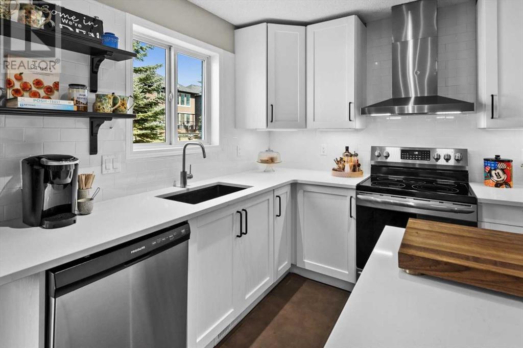 110 Rocky Ridge Green Nw, Calgary, Alberta  T3G 4R6 - Photo 13 - A2217819