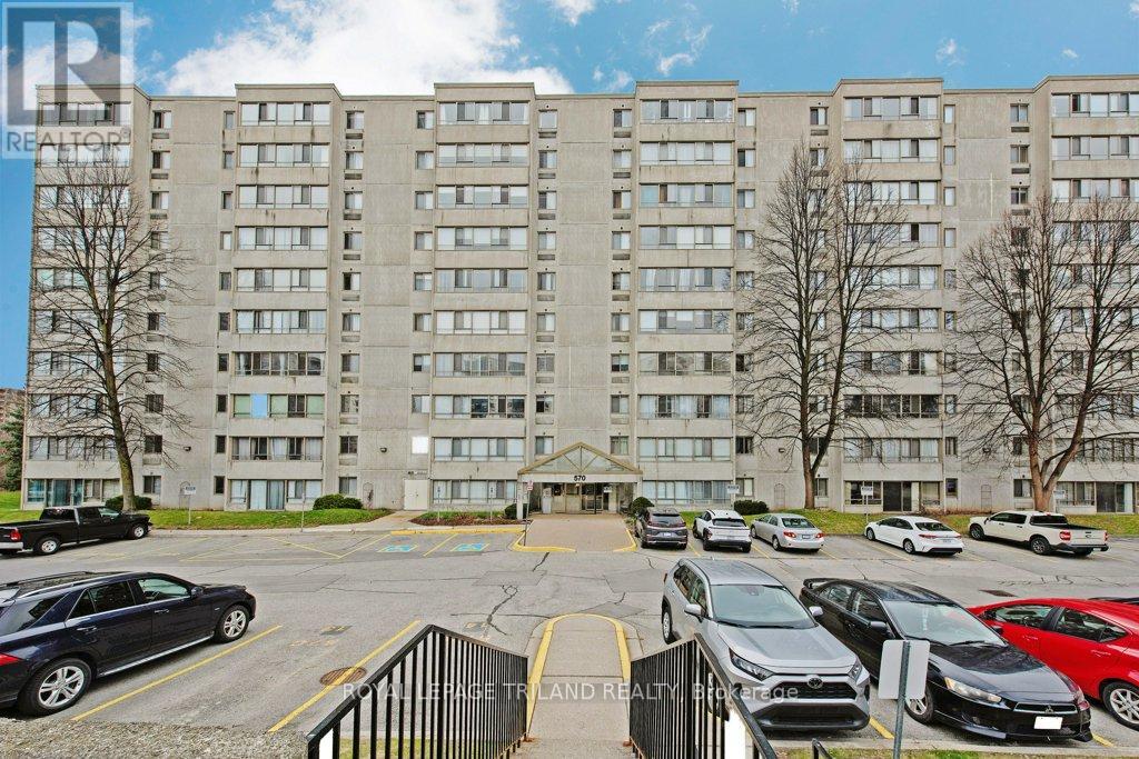 904 - 570 PROUDFOOT LANE, London North, Ontario