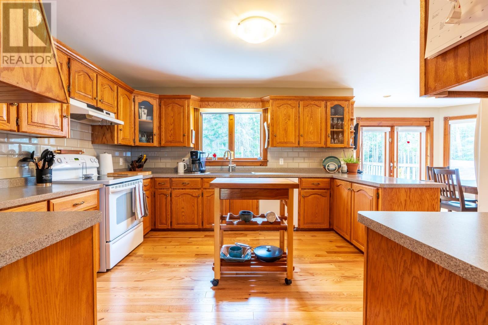 Property at 174 GAY Road image 5