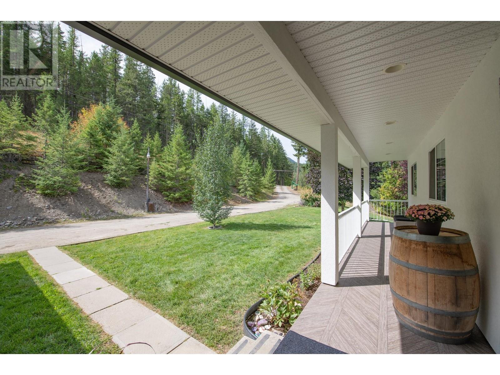 209 Horner Road, Lumby, British Columbia  V0E 2G7 - Photo 37 - 10343027