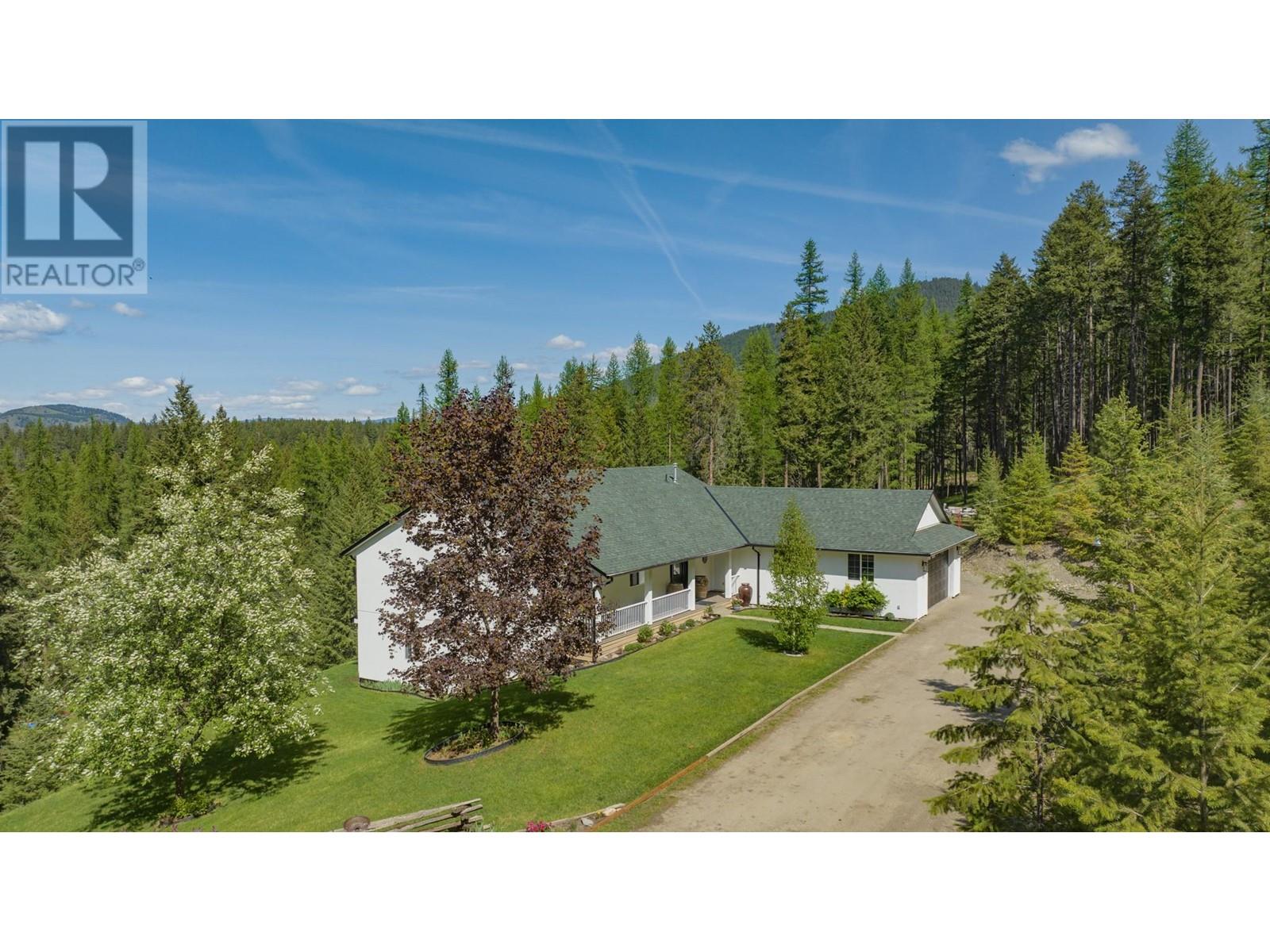 209 Horner Road, Lumby, British Columbia  V0E 2G7 - Photo 1 - 10343027
