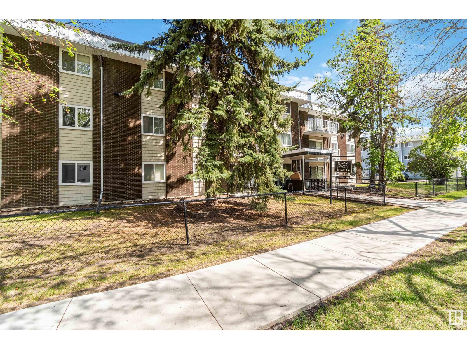 Property at #110 10835 114 ST NW image 3
