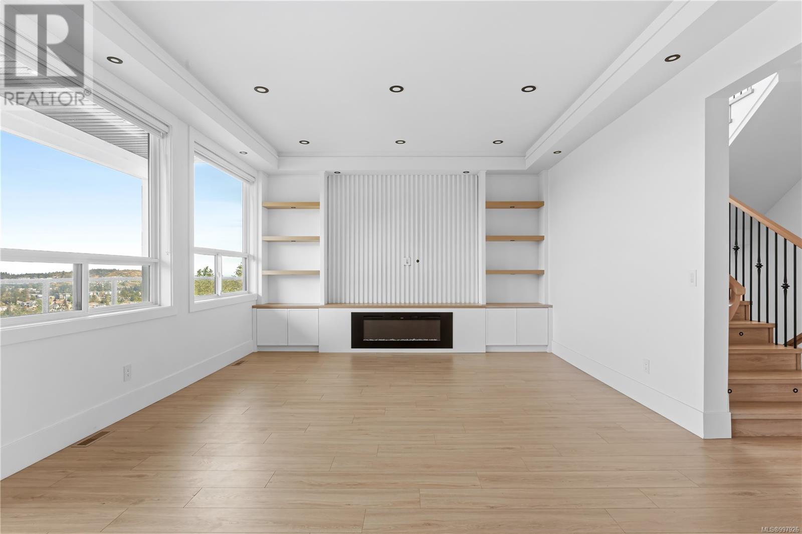 Property at 3460 Caldera Crt image 3