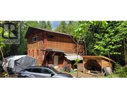 4820 6 Highway, winlaw, British Columbia