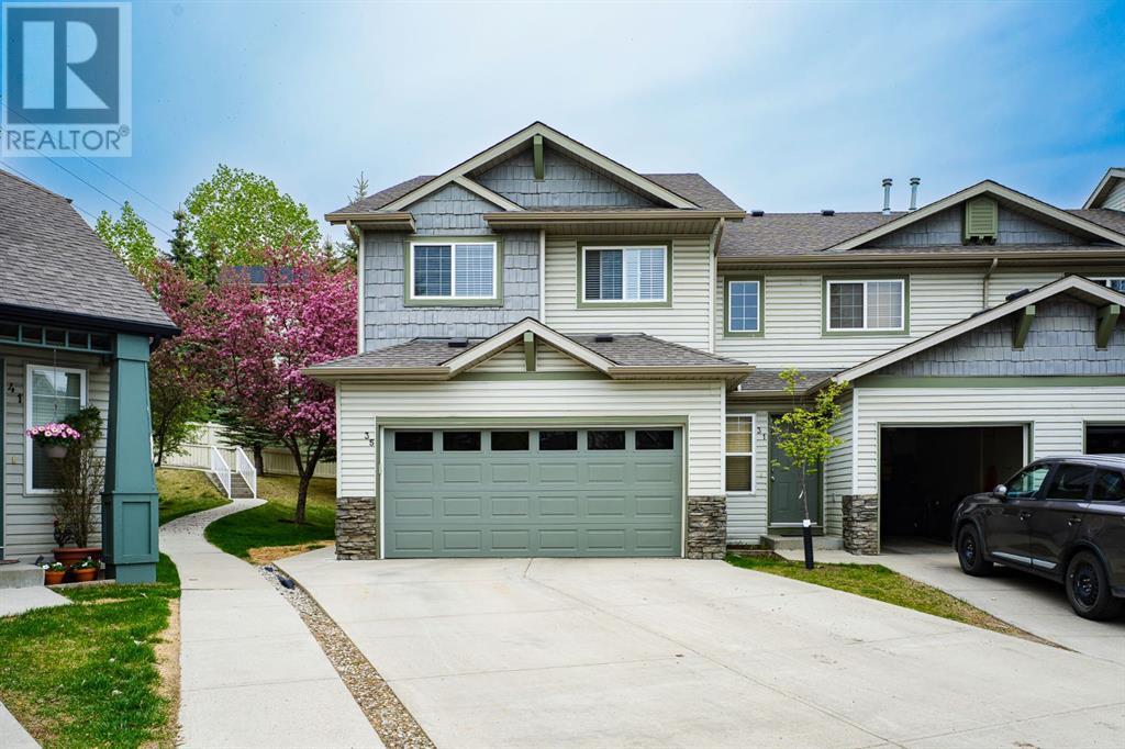 35 Eversyde Court SW, calgary, Alberta