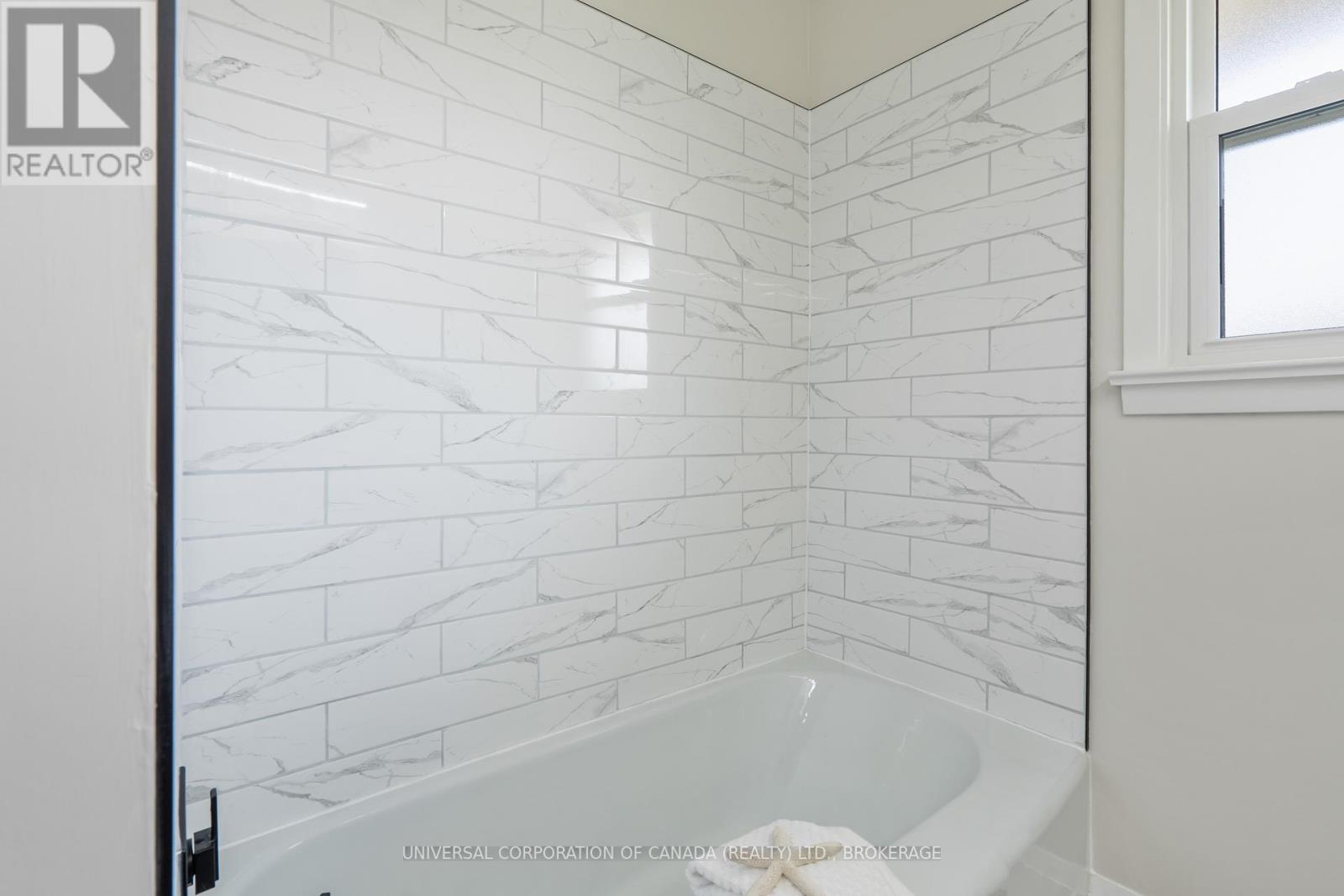40 Fath Avenue, Aylmer, Ontario  N5H 1V8 - Photo 31 - X12134020