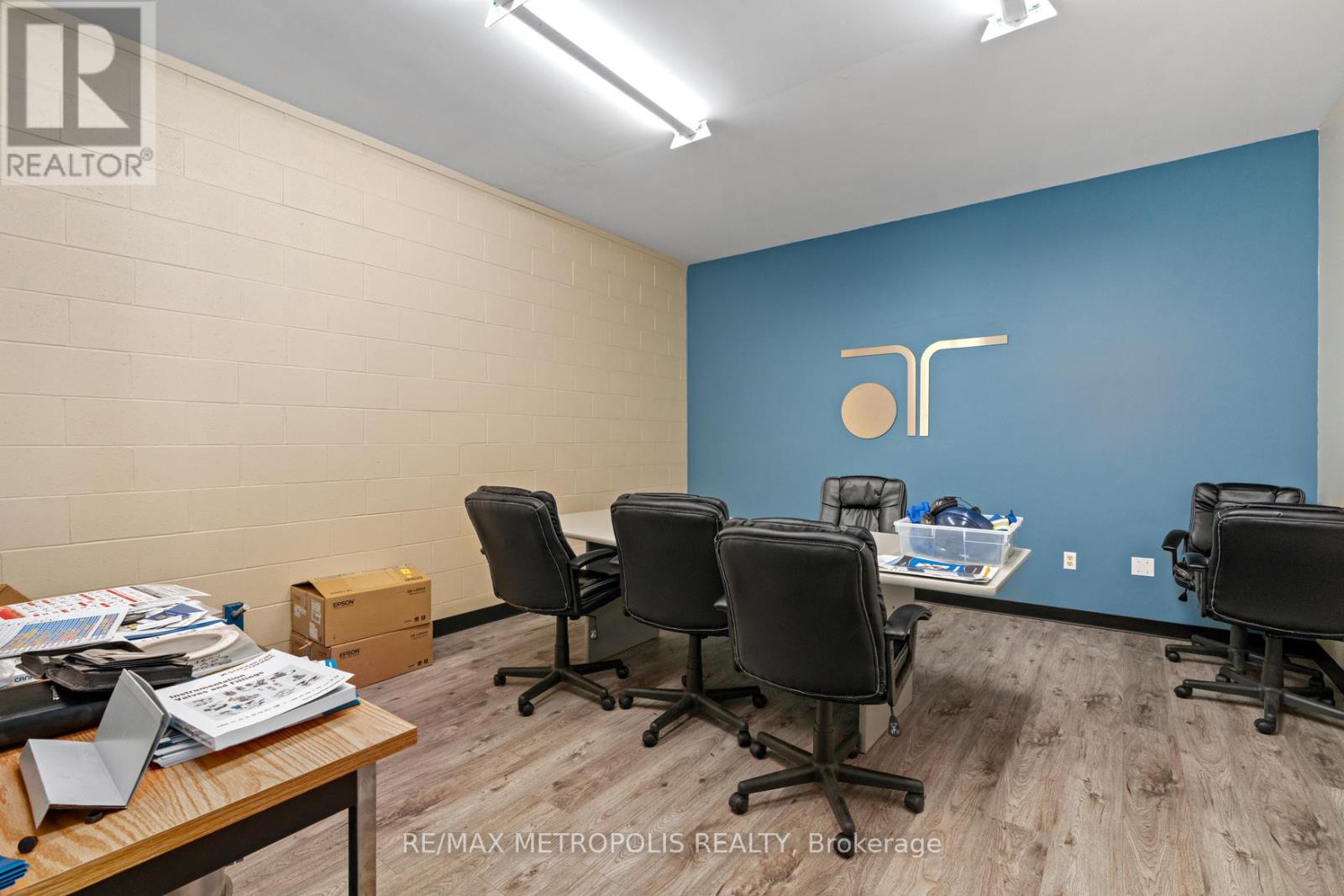281 Campbell Street, Sarnia, Ontario  N7T 2H2 - Photo 10 - X12151103
