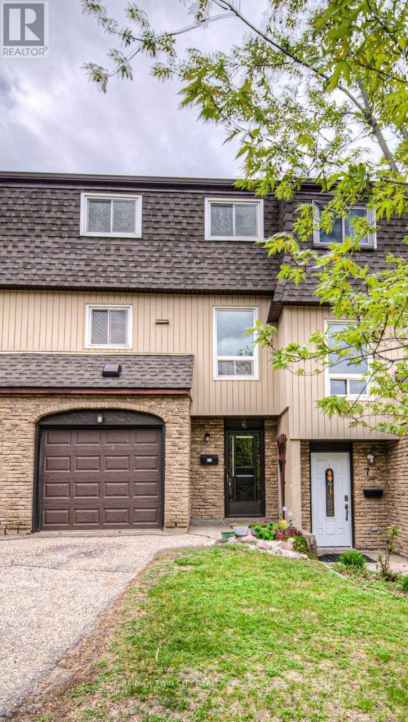 6 - 80 Old Country Drive, Kitchener, Ontario  N2E 2E5 - Photo 2 - X12151171