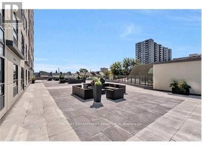 809 - 220 Cannon Street E, Hamilton, Ontario  L8L 2B1 - Photo 1 - X12151191
