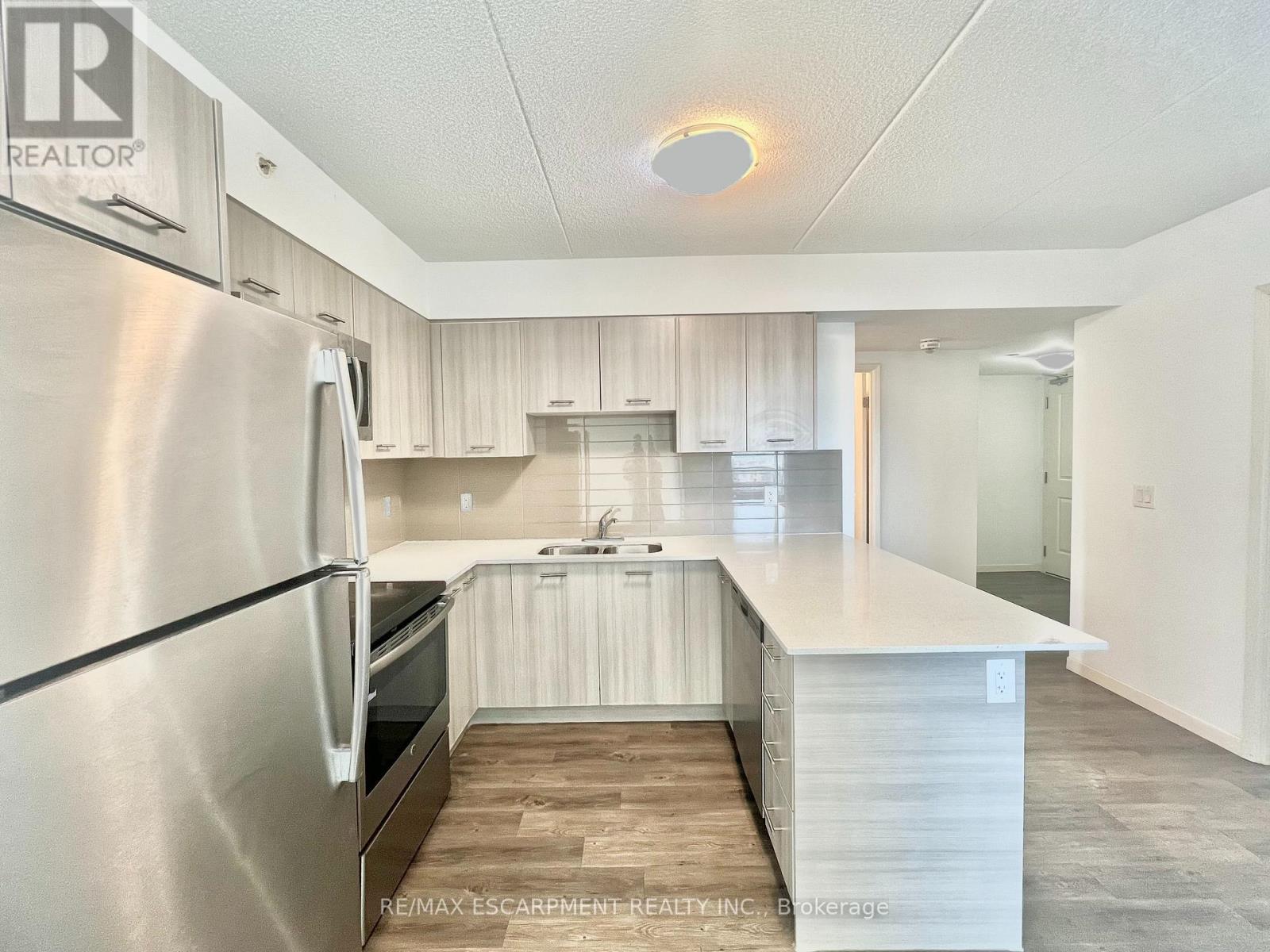 809 - 220 Cannon Street E, Hamilton, Ontario  L8L 2B1 - Photo 10 - X12151191