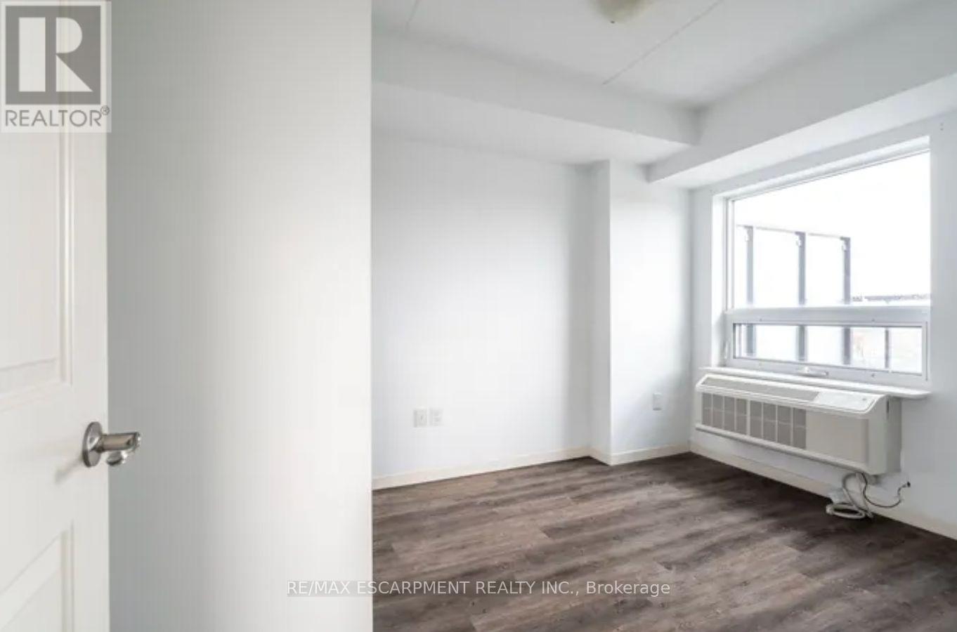 809 - 220 Cannon Street E, Hamilton, Ontario  L8L 2B1 - Photo 7 - X12151191