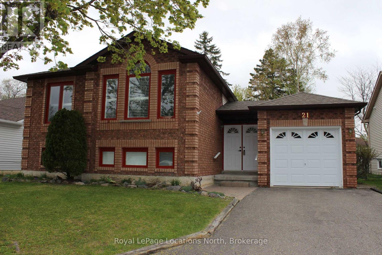 21 LANGEVIN DRIVE, Wasaga Beach, Ontario