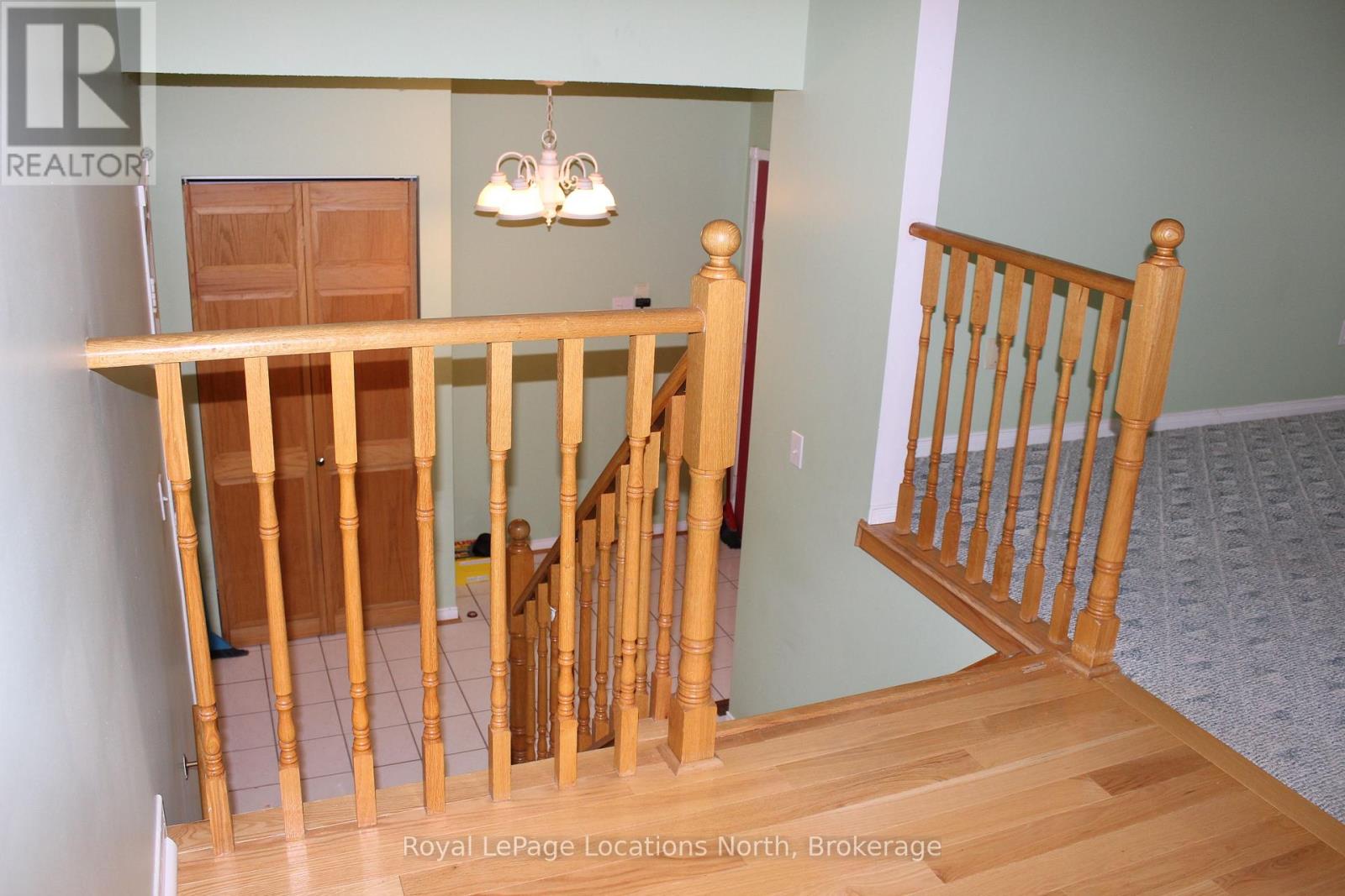 21 Langevin Drive, Wasaga Beach, Ontario  L9Z 1C6 - Photo 17 - S12151229