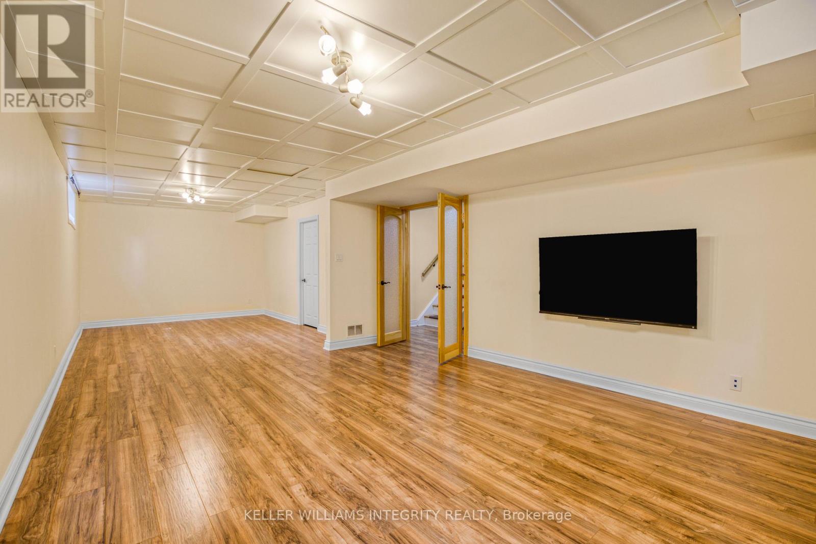 714 Mooneys Bay Place, Ottawa, Ontario  K1V 9R2 - Photo 24 - X12149836