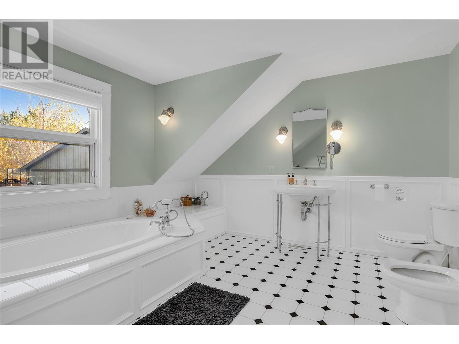 863 Coronado Crescent, Kelowna, British Columbia  V1W 2K3 - Photo 43 - 10347965